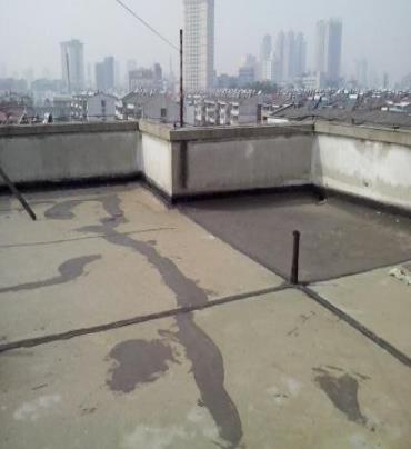 铜陵漏水维修 楼顶漏水是什么原因，楼顶漏水维修方法是什么?